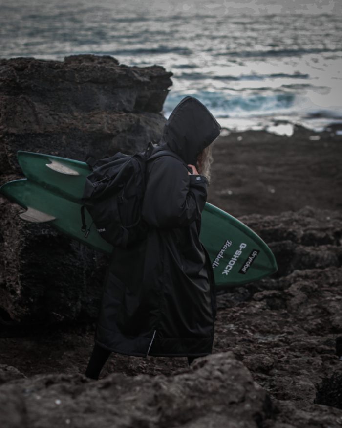 Dryrobe compression backpack